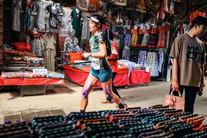 BIB: 
                            <button type="button" onclick="openModal(25388513)" class="btn btn-primary btn-sm float-right btn-popup" data-toggle="modal" data-target=".modal-high-quality">
                        <i class="fas fa-shopping-cart"></i> Add to Cart
                    </button>
                                            <button type="button" onclick="isThisMe(25388513, true)" class="btn btn-success btn-sm float-right btn-popup btn-isme hidden" data-toggle="tooltip" data-placement="bottom" title="นี่คือรูปของคุณใช่ไหม คลิกที่นี่เพื่อเอาเข้าอัลบั้ม">
                        <i class="fas fa-plus"></i> Add to album
                    </button>
                    <button type="button" onclick="isThisMe(25388513, false)" class="btn btn-warning btn-sm float-right btn-popup btn-isnotme hidden">
                        <i class="fas fa-ban"></i> Remove from album
                    </button>